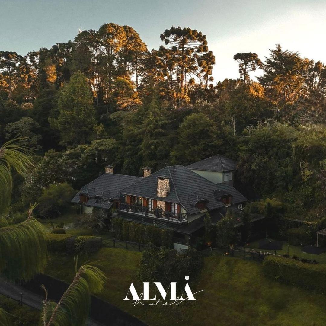 Alma Hotel Campos do Jordão Exterior photo